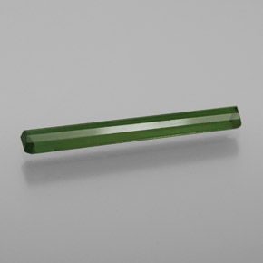 Tourmaline vert naturelle taille émeraude, 1,14 ct, VS