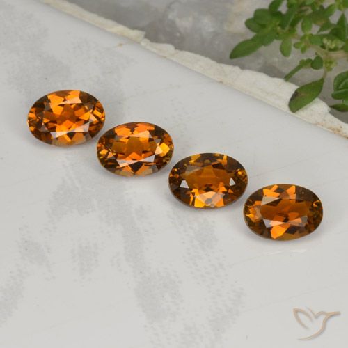 Shop natural 3.04ct Orange brunâtre foncé Tourmaline gems, ovale, from Mozambique at GemSelect. In stock, global shipping!