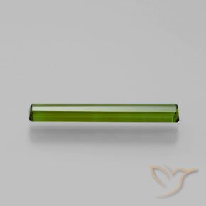Tourmaline vert moyen naturelle taille émeraude, 1,13 ct, VVS-VS