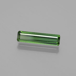 Tourmaline Vert naturelle Taille émeraude, 1.03 ct, VVS-VS