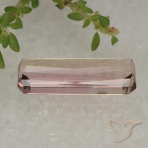 Tourmaline Rose très clair naturelle Octogone / coupe Émeraude, 2.51 ct, VVS-VS