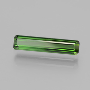 Tourmaline vert naturelle taille émeraude, 1,25 ct, VVS