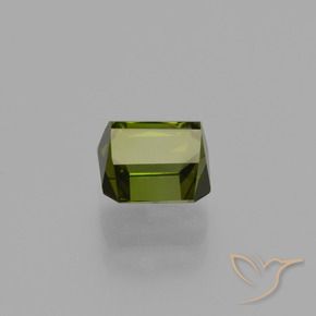 Tourmaline Vert moyen naturelle Octogone / coupe Émeraude, 1.47 ct, VS