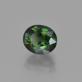 Tourmaline Vert moyen naturelle Coupe ovale, 1.19 ct, VVS-VS