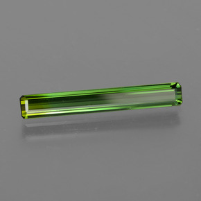 Tourmaline Vert foncé naturelle Taille émeraude, 1.55 ct, VVS-VS