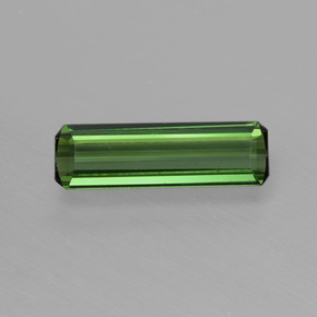 Tourmaline Forêt verte naturelle Taille émeraude, 0.94 ct, VVS-VS
