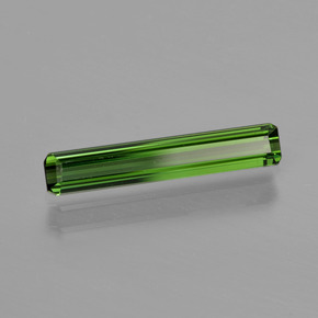 Tourmaline Vert foncé naturelle Taille émeraude, 0.99 ct, VVS-VS
