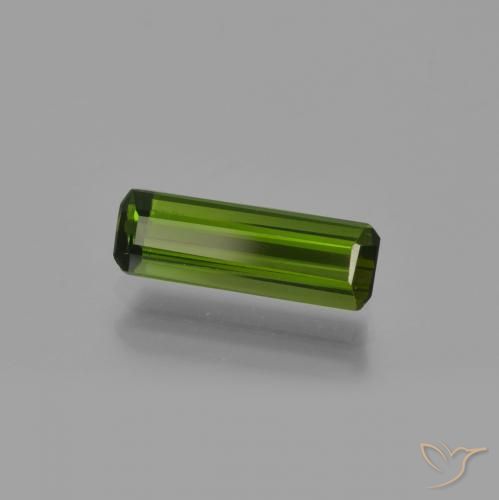 Tourmaline Vert moyen naturelle Taille émeraude, 0.81 ct, VVS-VS