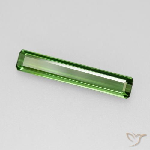 1.20ct Naturel Vert moyen Tourmaline, Taille émeraude, VVS-VS
