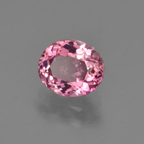 Tourmaline Rose magenta naturelle Coupe ovale, 1.24 ct, VVS-VS