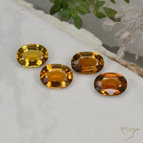 3.24ctw Naturel Brun cannelle profond Tourmaline, ovale, VVS-VS