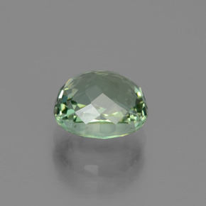 Tourmaline forêt verte naturelle coupe ovale, 2,44 ct, VVS