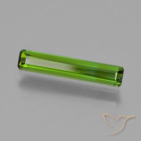 Tourmaline Vert moyen naturelle Octogone / coupe Émeraude, 0.88 ct, VS