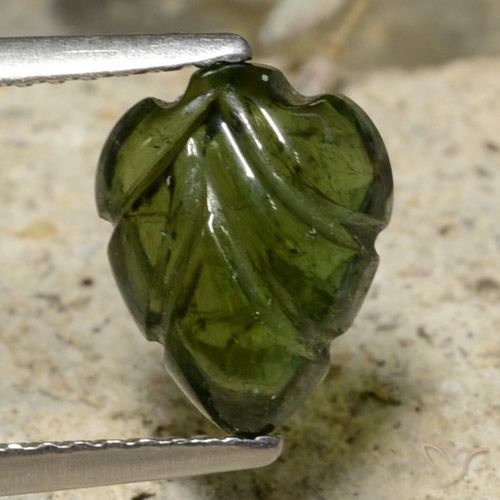 2.29ct Naturel Forêt verte Tourmaline, Taille Fleur, Translucide