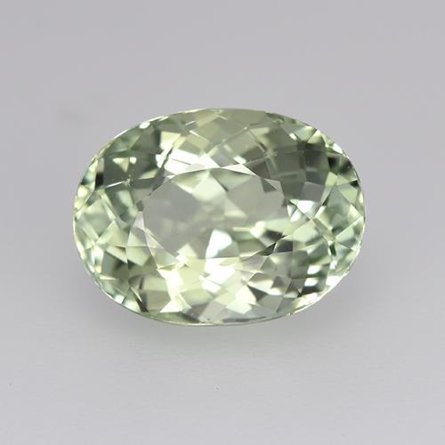 Tourmaline vert sauge léger naturelle coupe ovale, 3,55 ct, VVS-VS