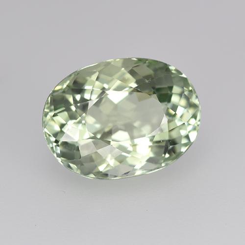 Tourmaline vert sauge léger naturelle coupe ovale, 3,55 ct, VVS-VS
