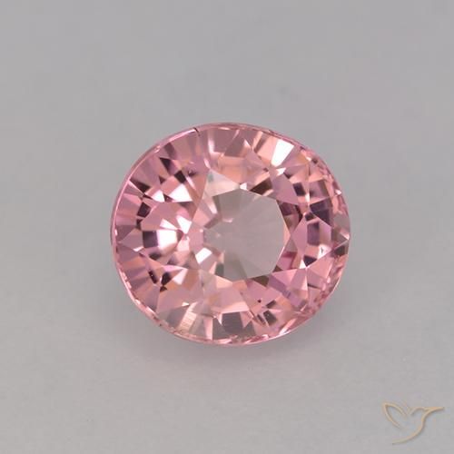 Tourmaline Rose clair naturelle ovale, 1.35 ct, VVS-VS