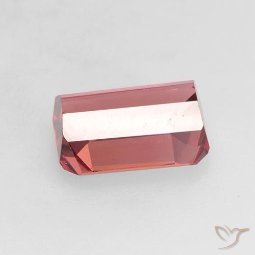 Tourmaline Rose rougeâtre naturelle Octogone / coupe Émeraude, 1.38 ct, VVS-VS