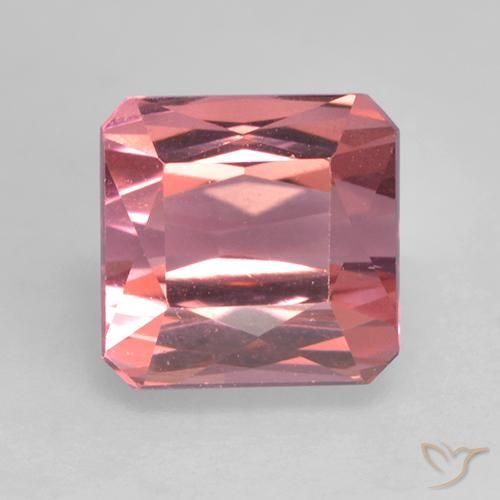 1.65ct Naturel Rose clair Tourmaline, Taille émeraude, VVS-VS
