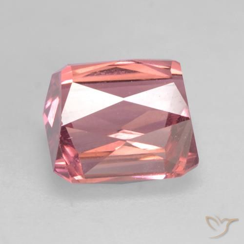 Tourmaline Rose clair naturelle Octogone / coupe Émeraude, 1.65 ct, VVS-VS