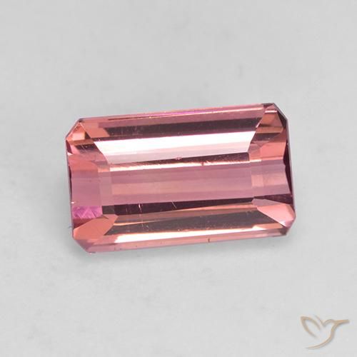 1.80ct Naturel Rose intense Tourmaline, Taille émeraude, VVS-VS