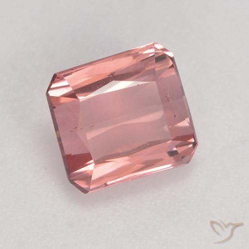 Tourmaline Rose clair naturelle Octogone / coupe Émeraude, 1.44 ct, VS