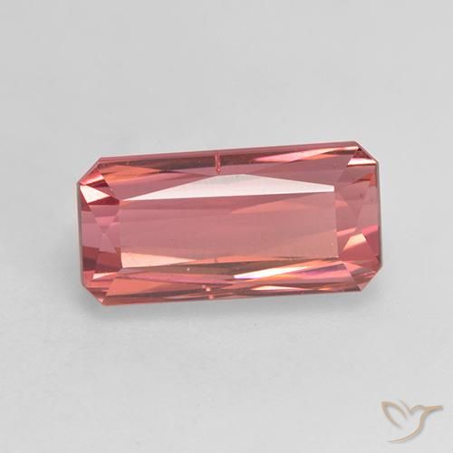 Tourmaline Rose rougeâtre naturelle Octogone / coupe Émeraude, 3.90 ct, VS-SI