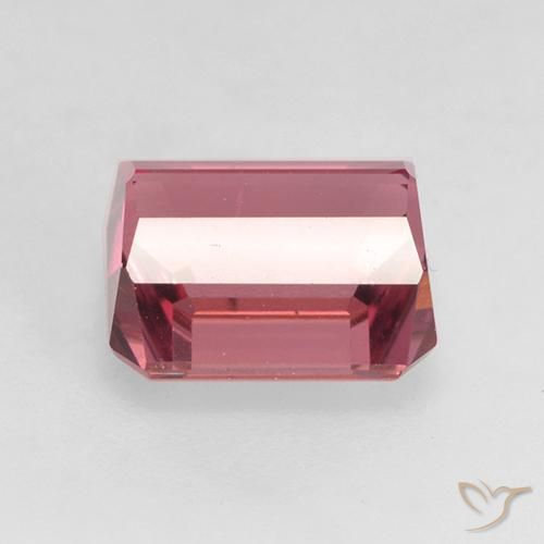 Tourmaline Rose rougeâtre naturelle Octogone / coupe Émeraude, 2.43 ct, SI