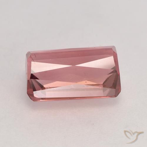Tourmaline Orange rose naturelle Taille émeraude, 2.57 ct, VVS-VS