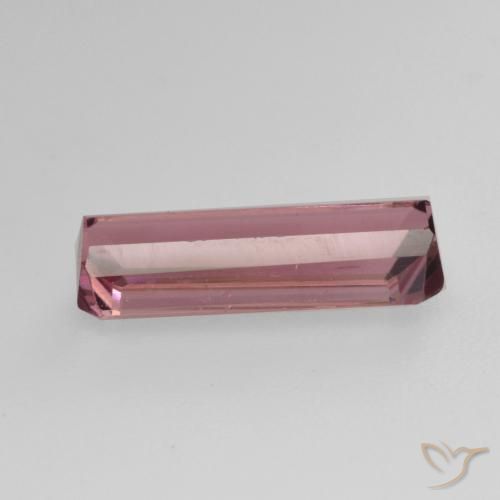 Tourmaline Pourpre royal naturelle Octogone / coupe Émeraude, 1.47 ct, VS