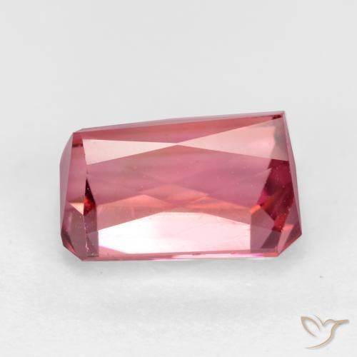 Tourmaline Ton rose chaud naturelle Octogone / coupe Émeraude, 2.45 ct, VS