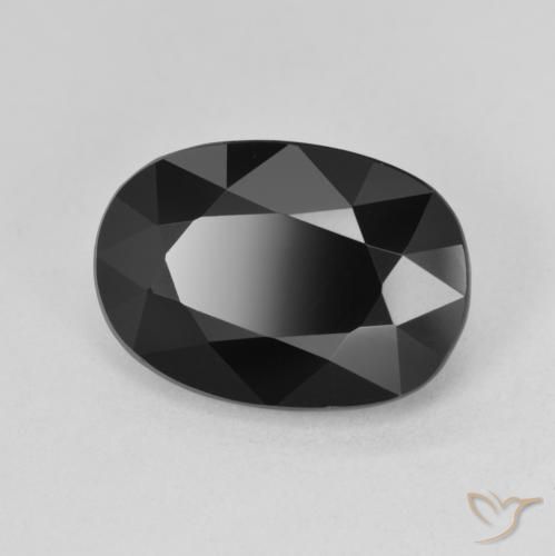 Tourmaline Schorl naturelle ovale, 6.96 ct, Opaque