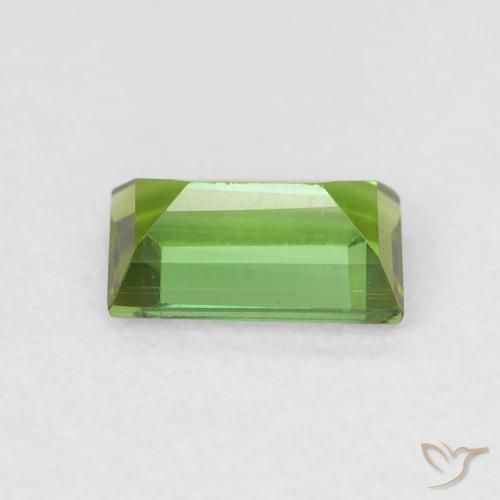 Tourmaline Vert foncé naturelle Baquette, 0.68 ct, VVS-VS