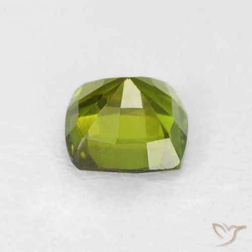 Tourmaline Vert éclatant naturelle Coussin, 0.66 ct, VVS-VS