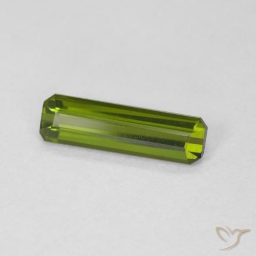 Tourmaline Vert terreux naturelle Octogone / coupe Émeraude, 0.82 ct, VVS