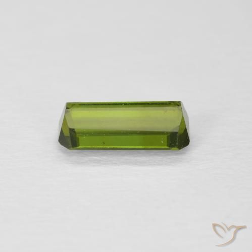 Tourmaline Vert moyen naturelle Octogone / coupe Émeraude, 0.70 ct, VVS