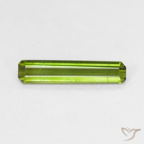 0.85ct Naturel Vert moyen Tourmaline, Taille émeraude, VVS-VS