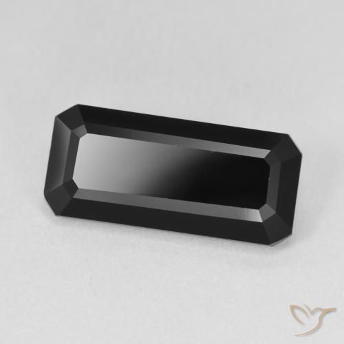 Tourmaline Schorl naturelle Octogone / coupe Émeraude, 5.60 ct, Opaque