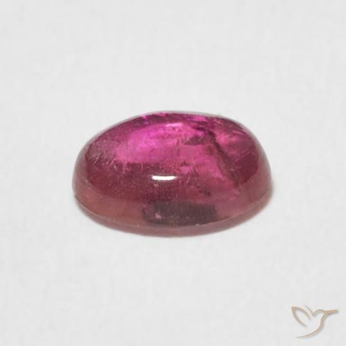 Tourmaline Magenta profond naturelle ovale, 0.75 ct, Transparent