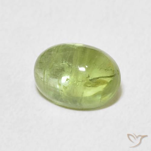 Tourmaline Vert vif et léger naturelle ovale, 1.57 ct, Transparent