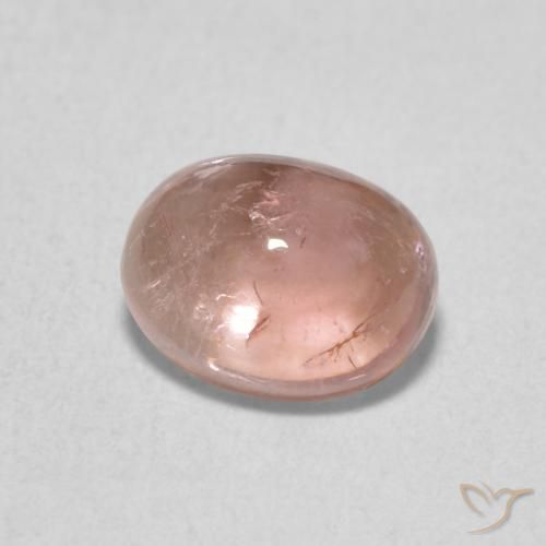 Tourmaline Flamant rose naturelle ovale, 1.65 ct, Transparent