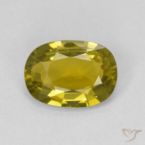 Tourmaline Vert jaunâtre naturelle Coussin, 1.80 ct, VVS-VS