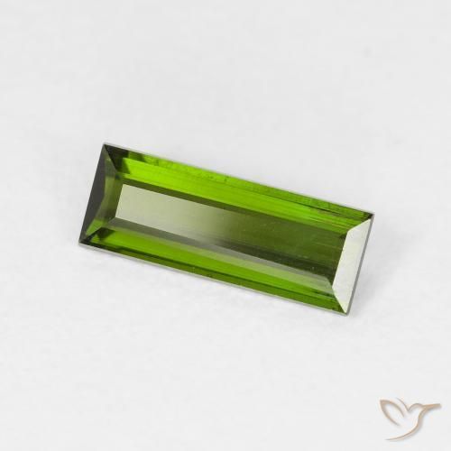 Tourmaline Vert foncé naturelle Baquette, 0.67 ct, VS