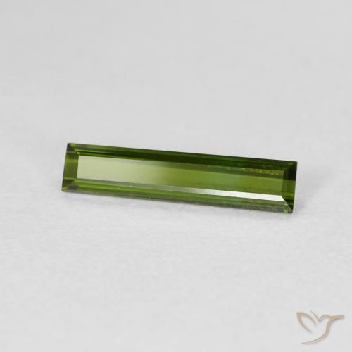 Tourmaline Vert moyen naturelle Baquette, 0.69 ct, VVS-VS