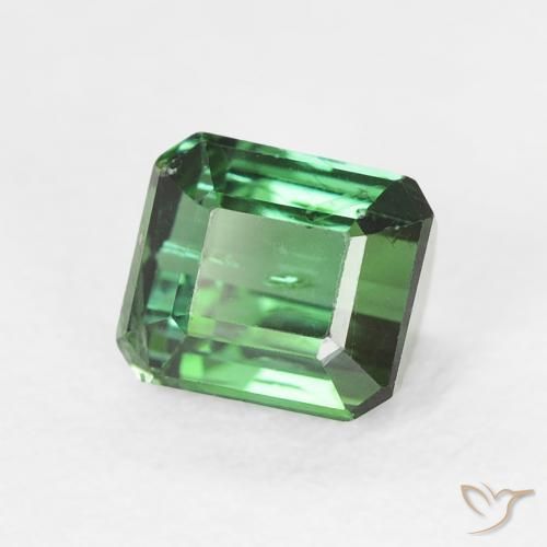 Tourmaline Vert pin naturelle Octogone / coupe Émeraude, 0.92 ct, VS