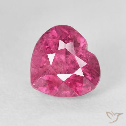 Tourmaline Magenta profond naturelle Cœur, 1.74 ct, VS