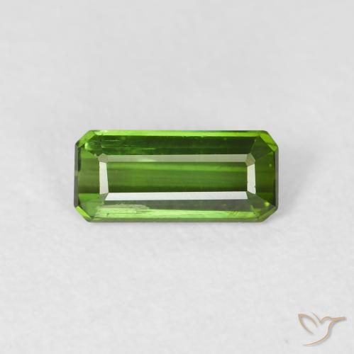 Tourmaline Vert foncé naturelle Octogone / coupe Émeraude, 0.80 ct, VVS-VS