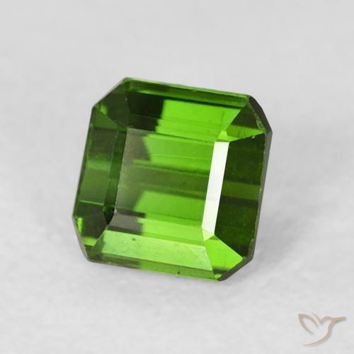 Tourmaline Vert foncé naturelle Octogone / coupe Émeraude, 0.64 ct, VVS-VS