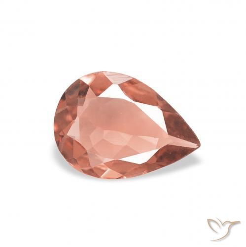 Tourmaline Rouge moyen naturelle En forme de poire, 0.65 ct, VVS-VS