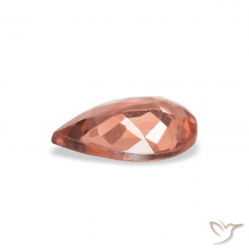 Tourmaline Rouge moyen naturelle En forme de poire, 0.65 ct, VVS-VS